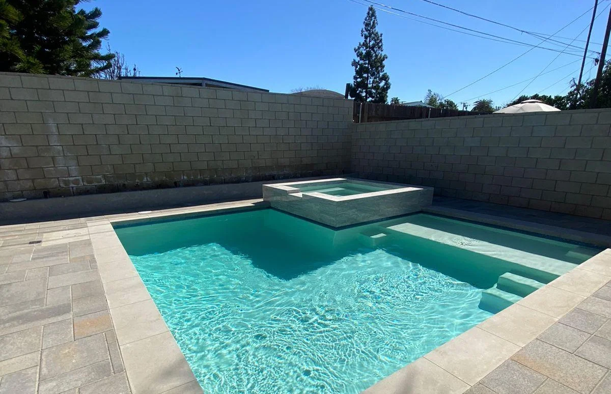 Pool Builders in Koreatown