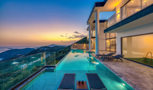 What Is the Cost of Pool Construction in Los Angeles